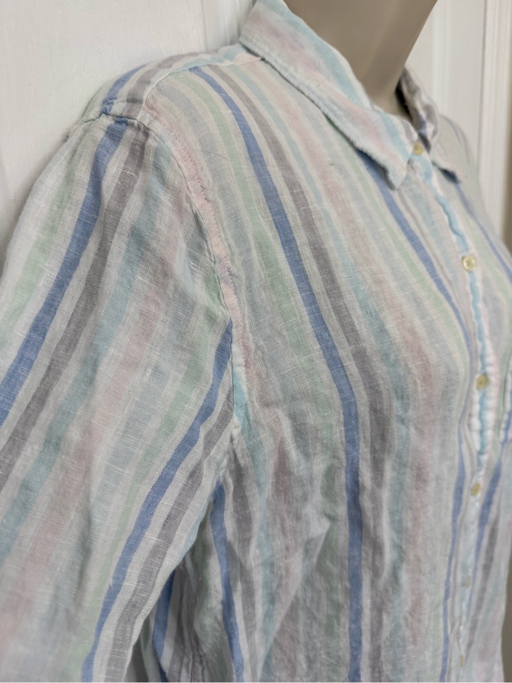 GAP 100% Linen Pastel Stripe Boyfriend Fit Button Front Shirt Medium - Picture 6 of 13